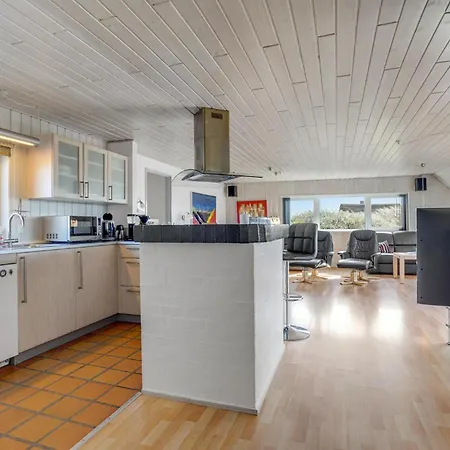 Stunning In Hvide Sande With Private Swimming Pool, Be Inside Or Outside Holiday home *