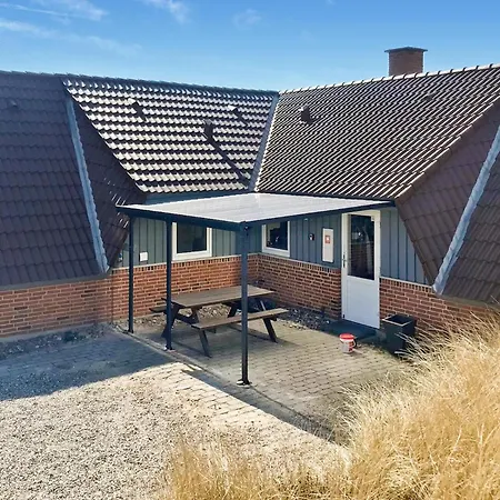 Stunning In Hvide Sande With Private Swimming Pool, Be Inside Or Outside Holiday home