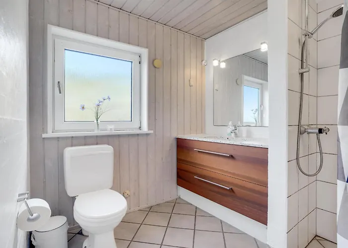 Cozy In Hvide Sande With Sauna *