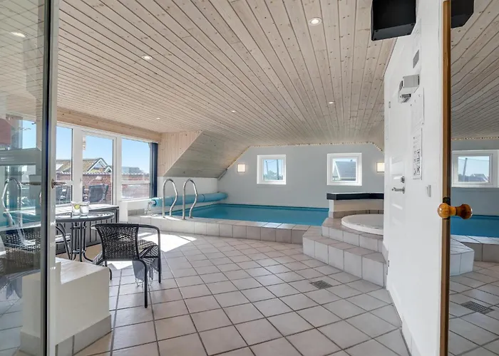 Cozy In Hvide Sande With Sauna Bjerregård