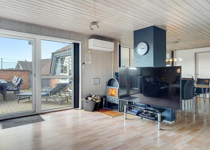 Сasa de vacaciones Cozy In Hvide Sande With Sauna *