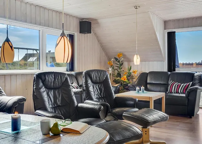 Cozy In Hvide Sande With Sauna Bjerregård